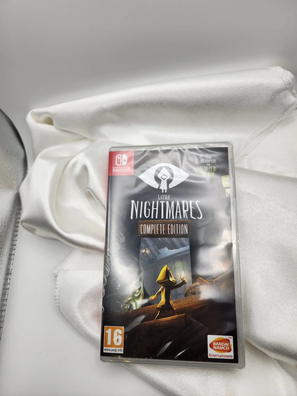 Nintendo Switch - Little Nightmares Complete Edition